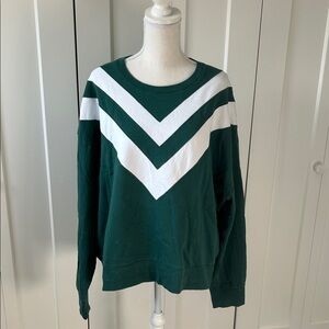 Evereve Green and White Chevron Sweatshirt XL